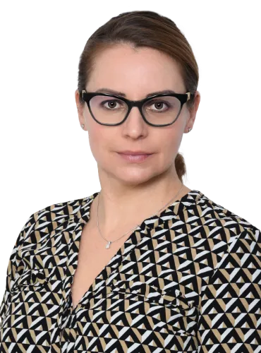 Dr. Kalmár Szilvia