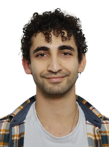 Dr. Krishnamurthy Artúr